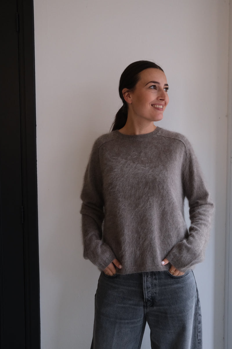 Pullover Lisa yang