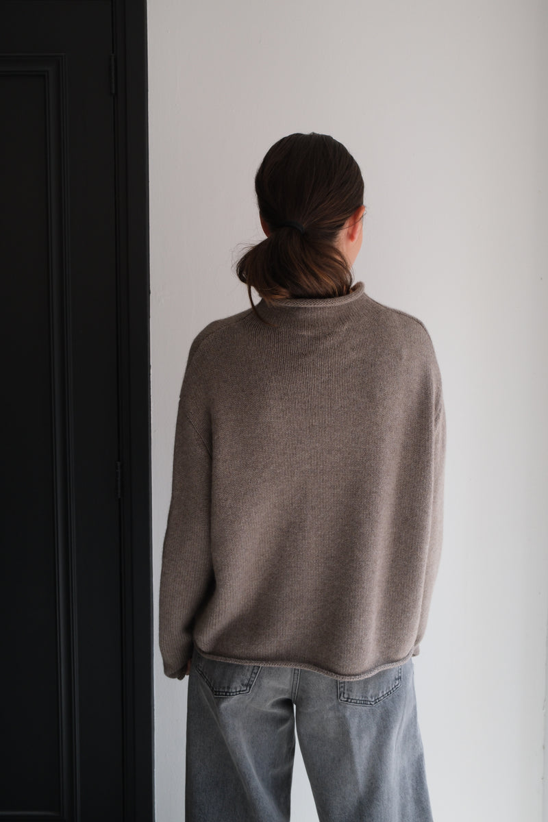 Pullover Lisa yang