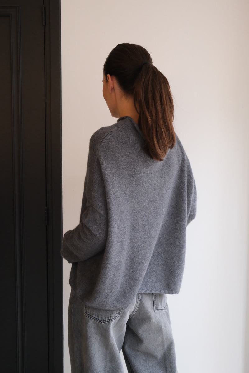 Pullover Lisa yang