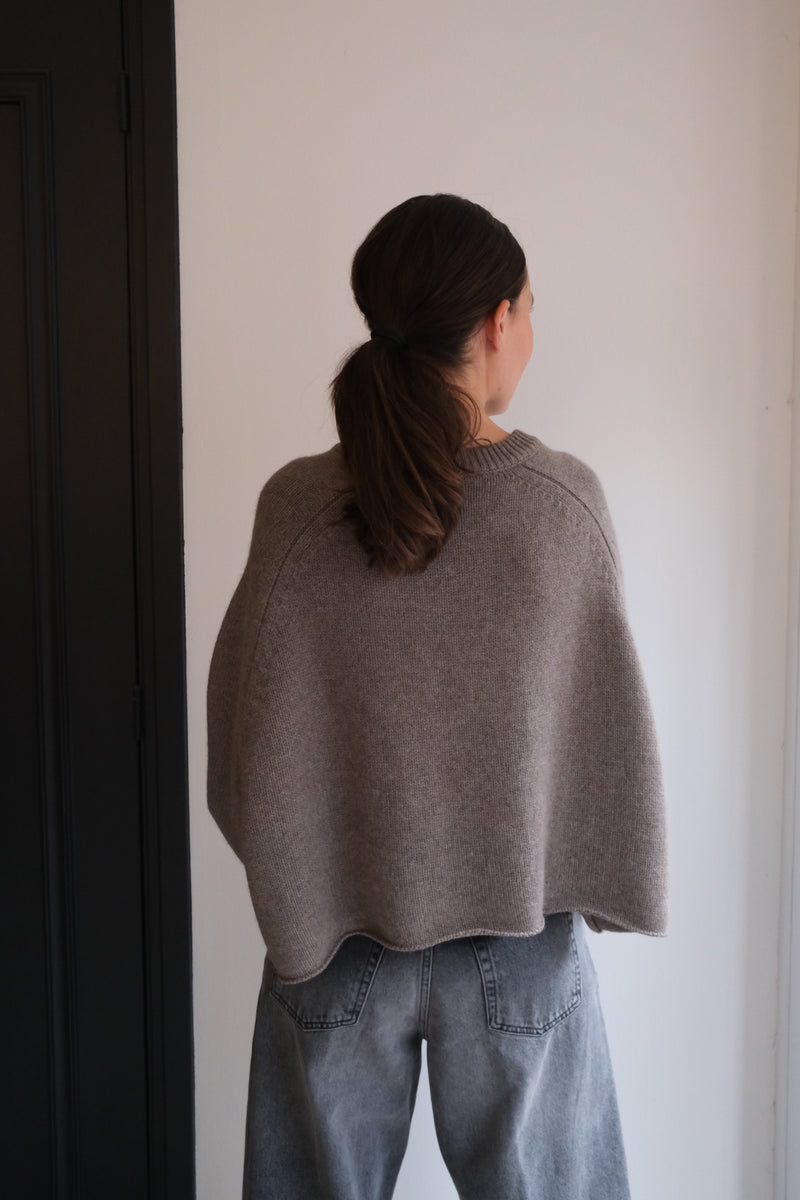 Pullover Lisa yang
