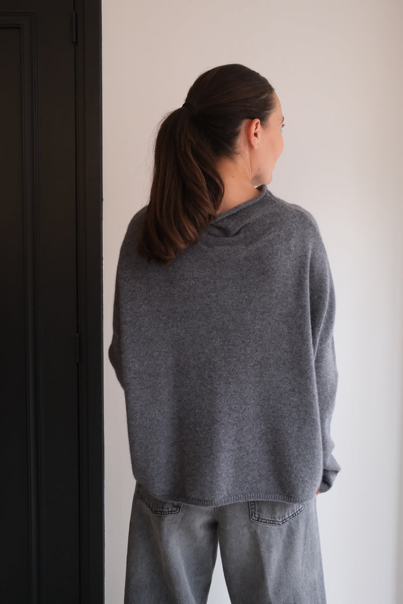 Pullover Lisa yang