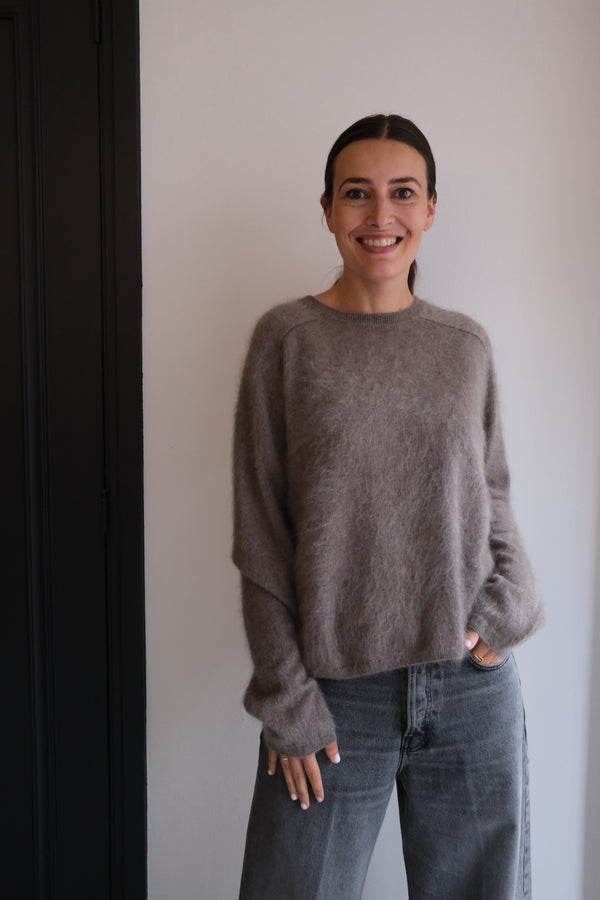 Pullover Lisa yang