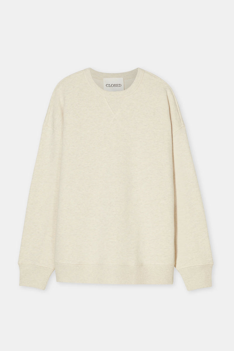 Sweater Closed