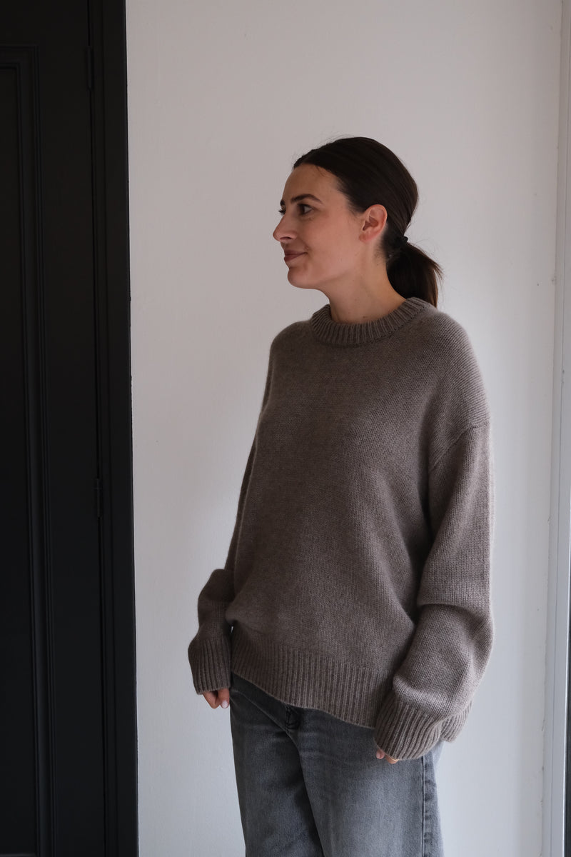 Pullover Lisa yang