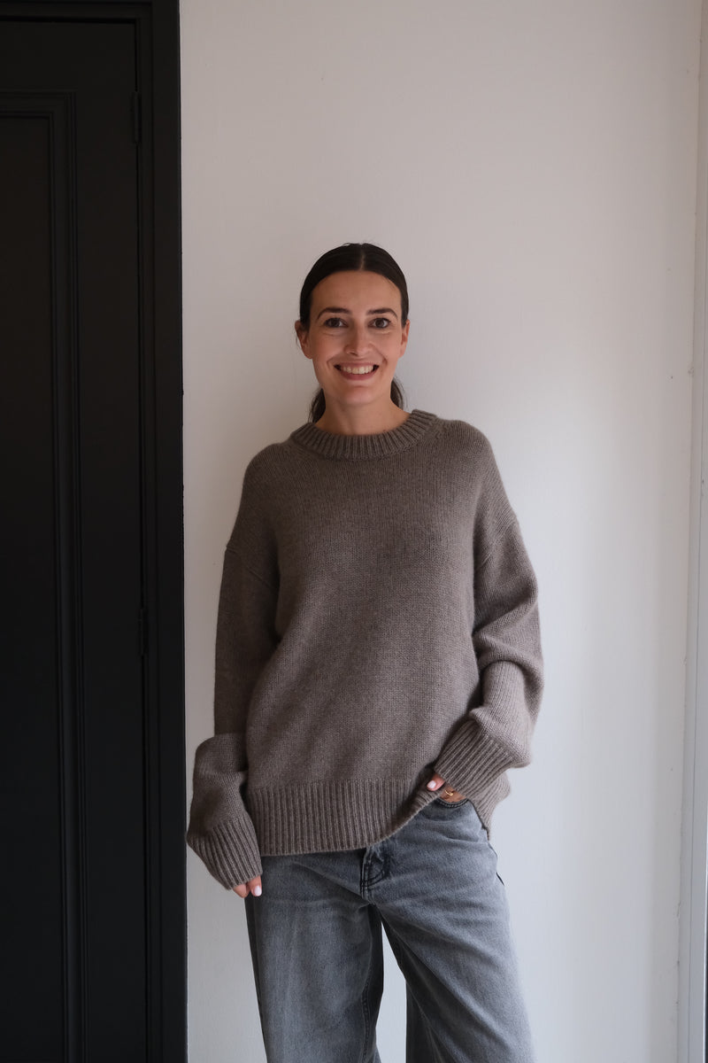 Pullover Lisa yang