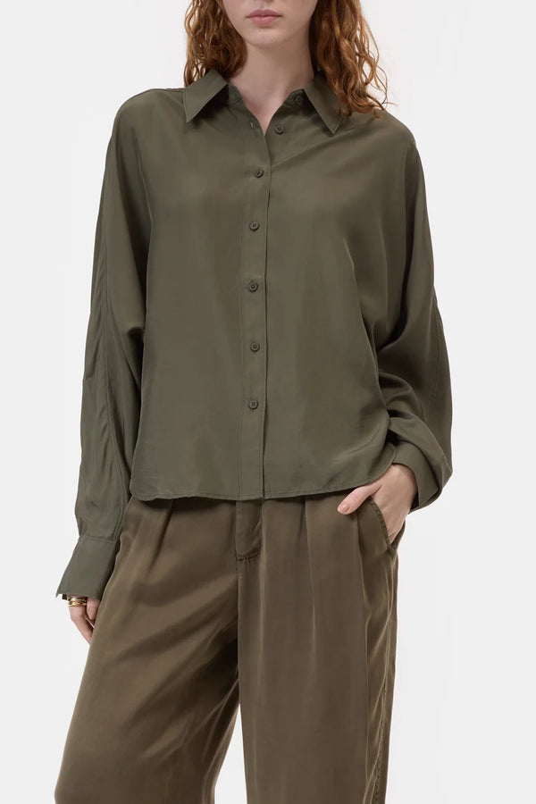Blouse Closed