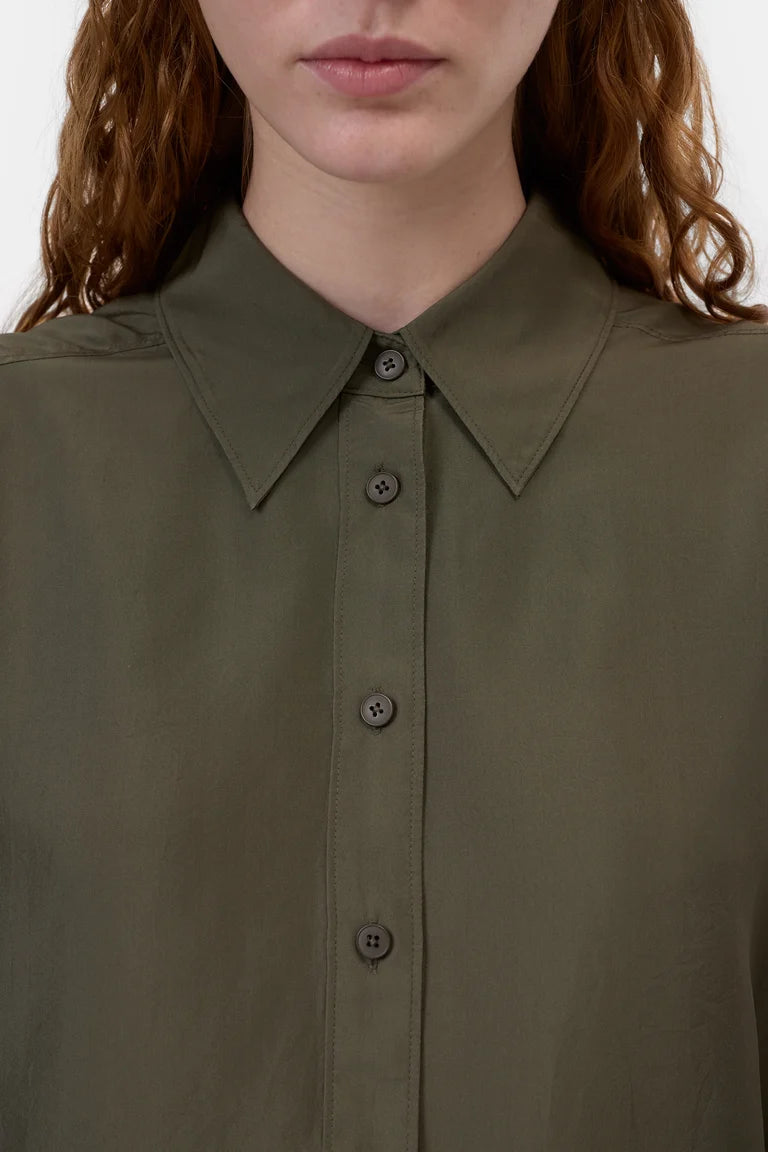 Blouse Closed