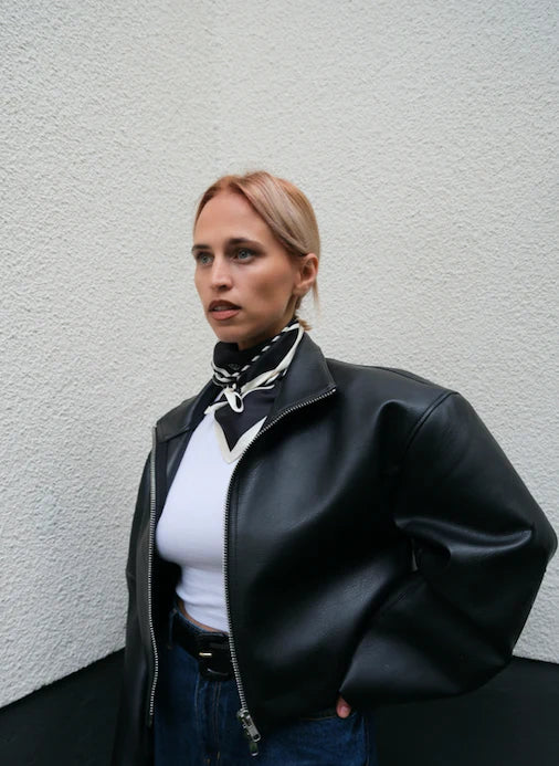 Sjaal Lescarf
